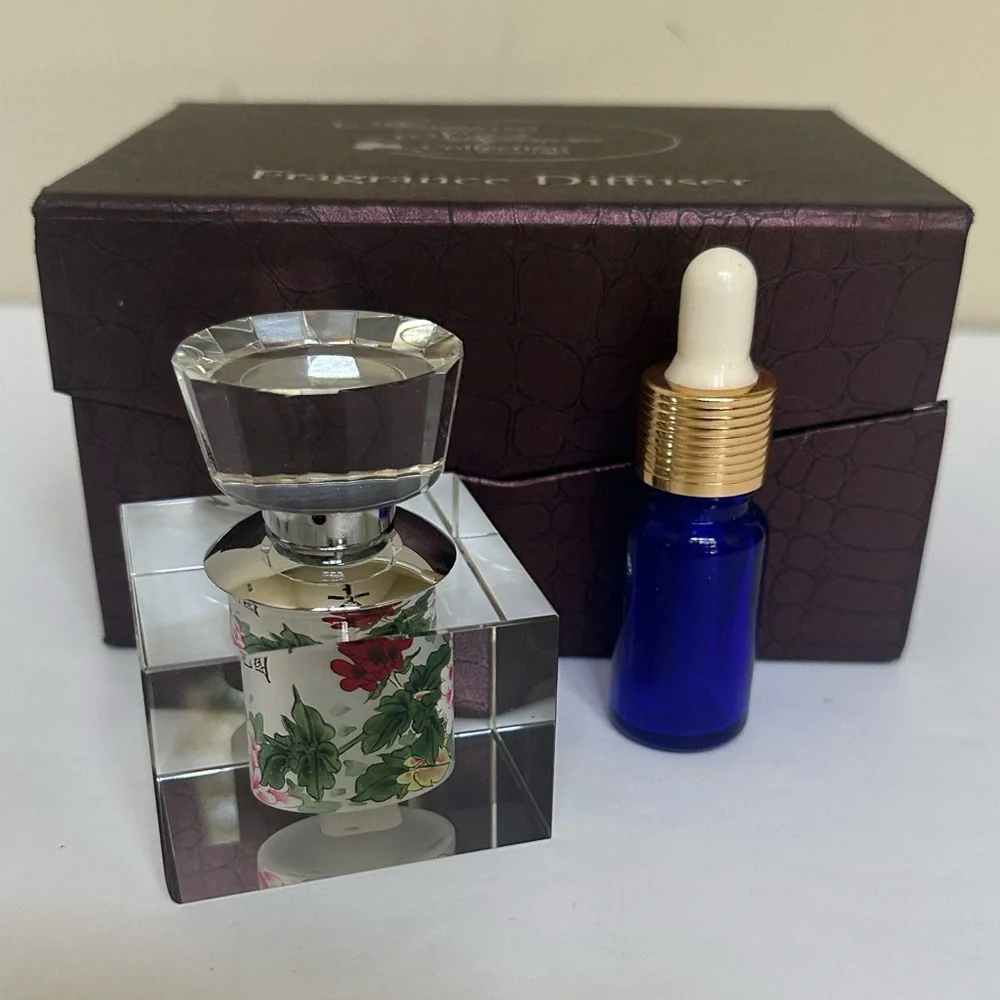 NWT - American Silkflower Fragrance Diffuser